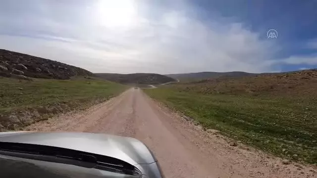 Batı Şeria'nın Cenba köyünde yaşayan Filistinliler İsrail politikaları nedeniyle sağlık hizmetlerinden yoksun Batı Şeria'nın Cenba köyünde yaşayan Filistinliler İsrail politikaları nedeniyle sağlık hizmetlerinden yoksun