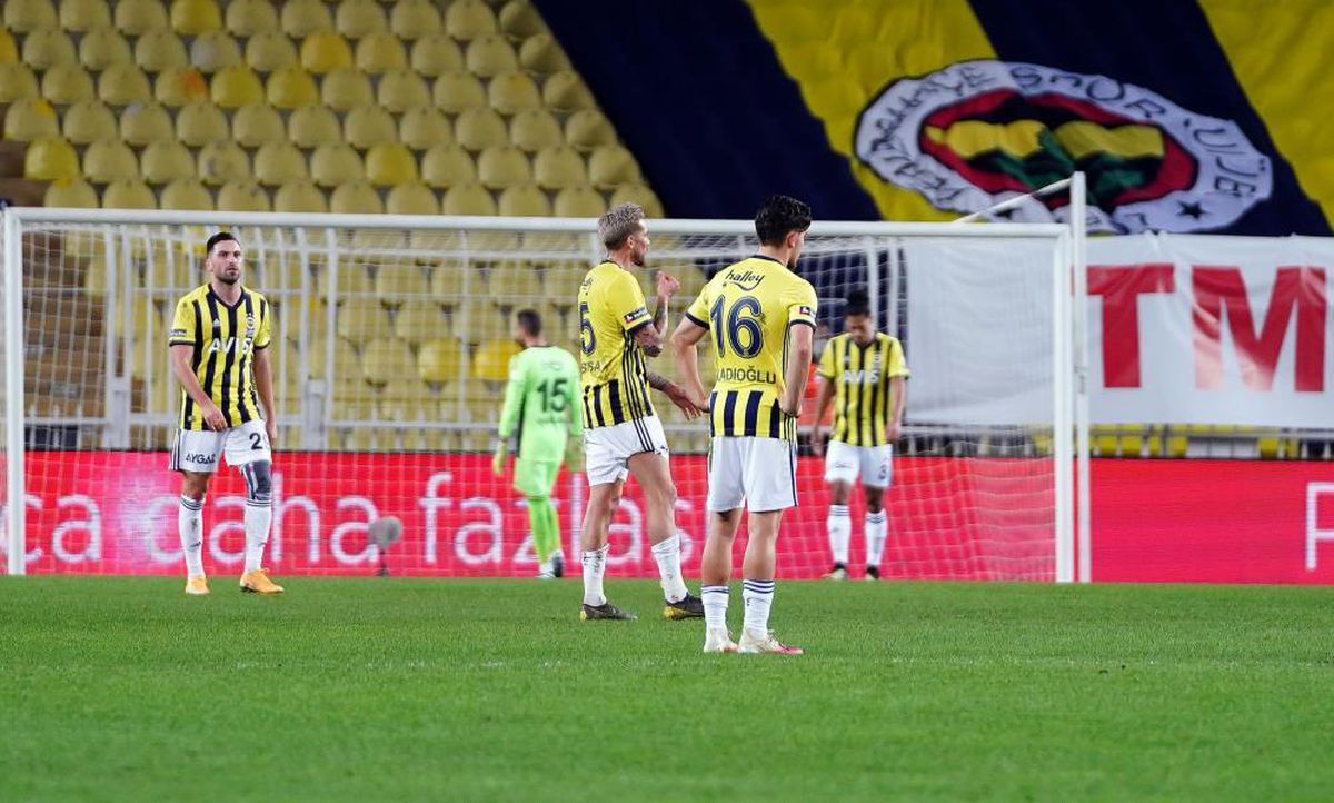 Fenerbahçe, Erol Bulut yönetiminde yenilgi rekoruna koşuyor