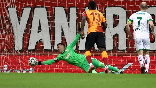 Galatasaraylı Fernando Muslera scored 3 goals for the first time in a match this season