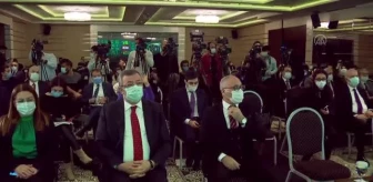 Gelecek Partisi Genel Başkanı Davutoğlu, hazırladıkları 'Temiz Siyaset Belgesi'ni tanıttı