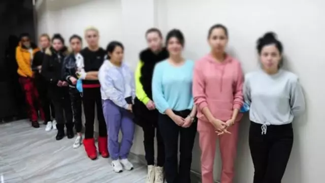 60 kadının kurtarıldığı operasyondan iğrenç detaylar: Hamile kadınlara fuhuş yaptırmışlar 60 kadının kurtarıldığı operasyondan iğrenç detaylar: Hamile kadınlara fuhuş yaptırmışlar