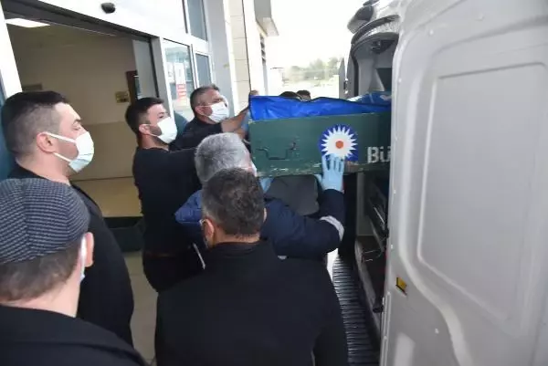Katliam gibi kazada ölen 6 kişiden geriye, mutluluk fotoğrafları kaldı (2) Katliam gibi kazada ölen 6 kişiden geriye, mutluluk fotoğrafları kaldı (2)