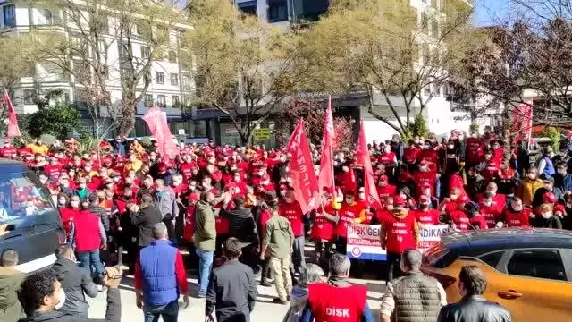 Son dakika haberi: Maltepe Belediyesi'ne grev kararı asıldı Son dakika haberi: Maltepe Belediyesi'ne grev kararı asıldı