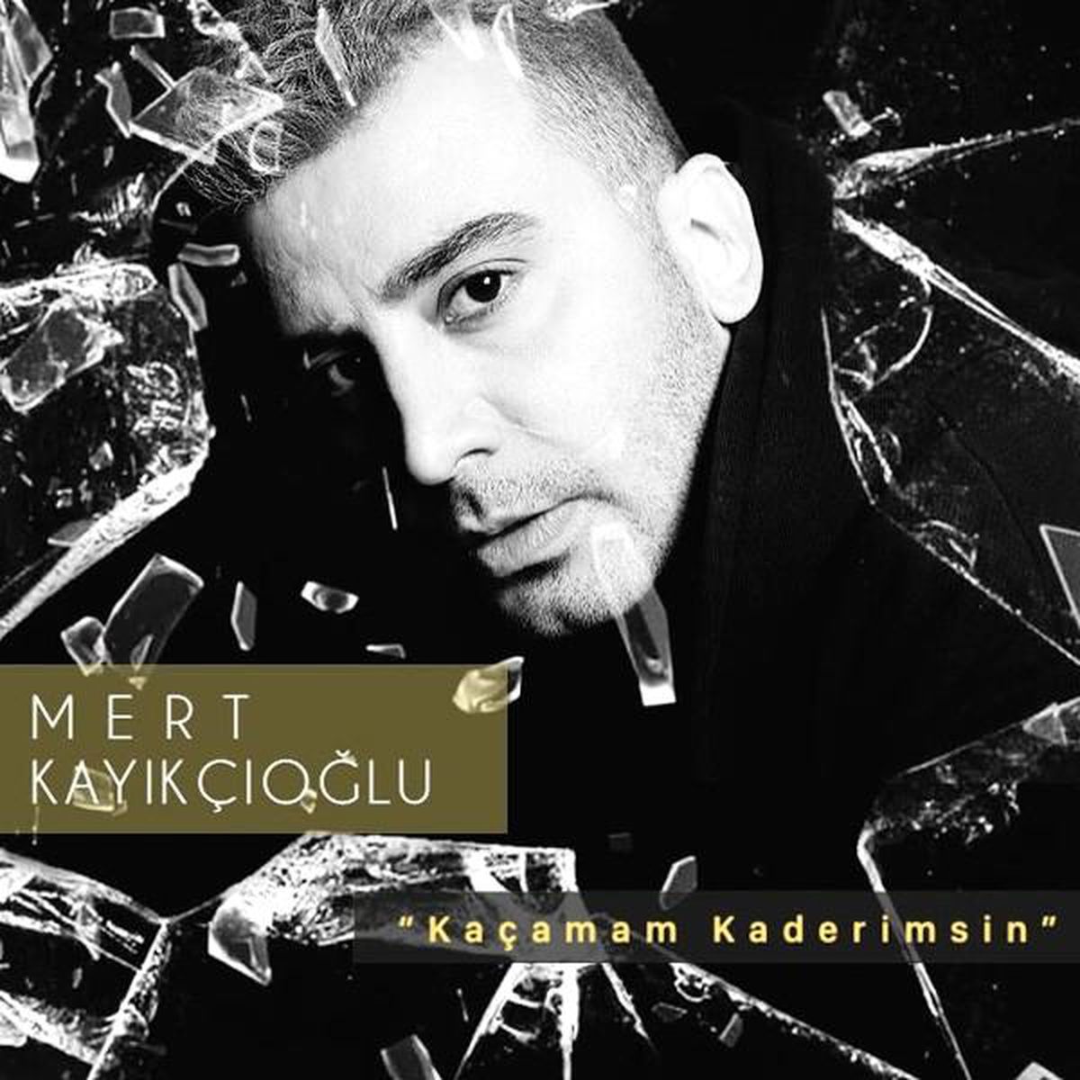 Mert'ten flamenko şarkı