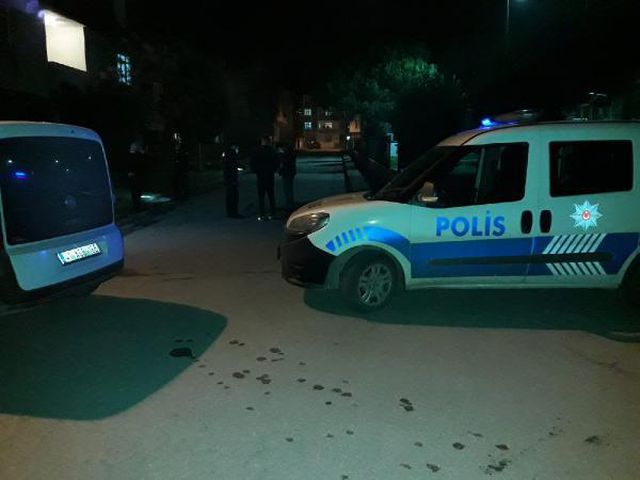 parkta tartistiklari kisiyi bacagindan vurup 3 13919665 o