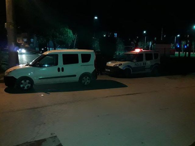 parkta tartistiklari kisiyi bacagindan vurup 4 13919665 o
