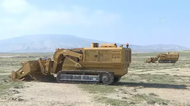 Türk üretimi mayın temizleme aracı MEMATT Azerbaycan'da tüm testleri geçti (1) Türk üretimi mayın temizleme aracı MEMATT Azerbaycan'da tüm testleri geçti (1)