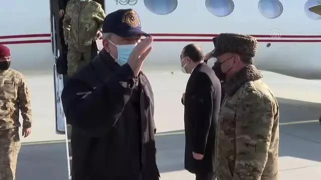 Son dakika haberi: Akar: 'TSK ve Azerbaycan Silahlı Kuvvetleri kendisine verilecek her türlü görevi yapabilecek güçte olduğunu göstermiştir' Son dakika haberi: Akar: 'TSK ve Azerbaycan Silahlı Kuvvetleri kendisine verilecek her türlü görevi yapabilecek güçte olduğunu göstermiştir'