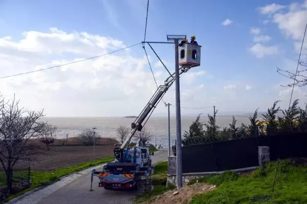 Avrupa'nın ilk ve tek 'Leylek Köyü'nde göç temizliği yapıldı Avrupa'nın ilk ve tek 'Leylek Köyü'nde göç temizliği yapıldı