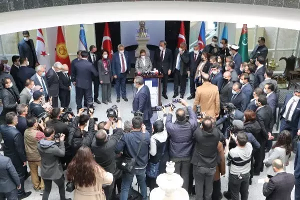 Bakan Pekcan: 'Gelir kaybı ve kira destekleri için 1 milyon 400 binin üzerinde başvuru onaylandı' Bakan Pekcan: 'Gelir kaybı ve kira destekleri için 1 milyon 400 binin üzerinde başvuru onaylandı'