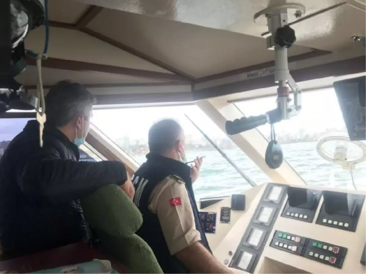 Boğaz'ın savaşçıları... Fırtınada karda engel tanımıyorlar