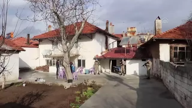 Son dakika haberi! Denizli merkezli uyuşturucu operasyonunda 50 şüpheli yakalandı Son dakika haberi! Denizli merkezli uyuşturucu operasyonunda 50 şüpheli yakalandı