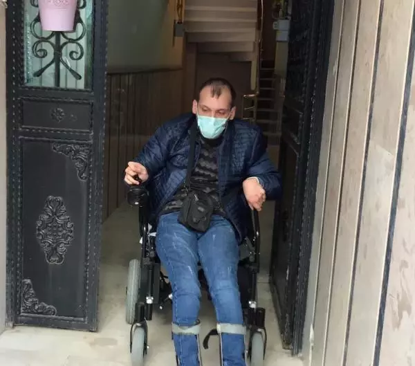 Son dakika haber... Engelli Burak'ın hayali yavru kedi 'Dipsi' ile gerçekleşti Son dakika haber... Engelli Burak'ın hayali yavru kedi 'Dipsi' ile gerçekleşti