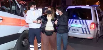 Kadıköy'de otomobil aydınlatma direğine çarptı, 1 yaralı