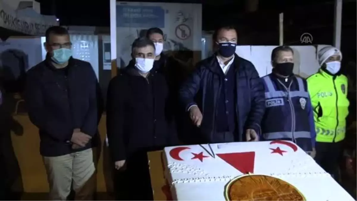 polis arabalı pasta