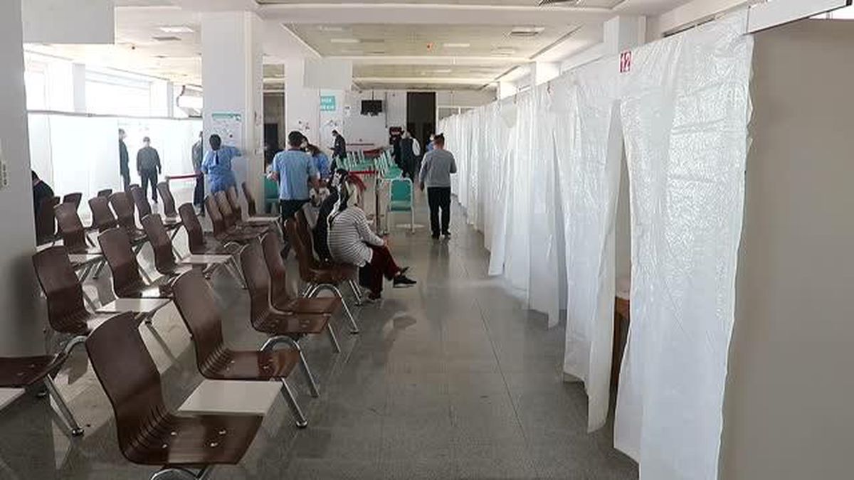 Son dakika haberi | Sağlık çalışanlarına CoronaVac aşısının ikinci dozu yapılmaya başlandı
