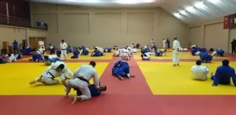 Uluslararası Judo Ortak Çalışma Kampı Kemer'de yapılıyor