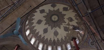 Depremde hasar gören tarihi Hacı Yusuf Taş Camisi'nin onarımının ağustosta tamamlanması hedefleniyor