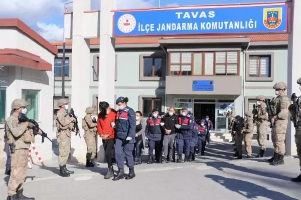 Komandolarında katıldığı uyuşturucu operasyonu şüphelileri adliyede