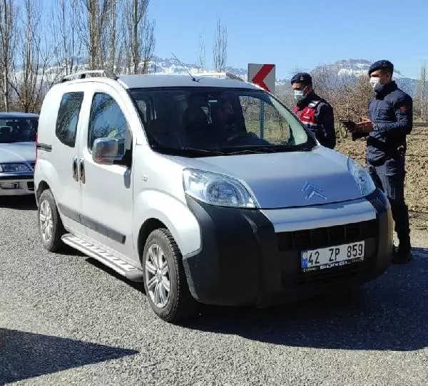Konya'da, mutasyonlu virüs görülen mahallelerde karantina devam ediyor