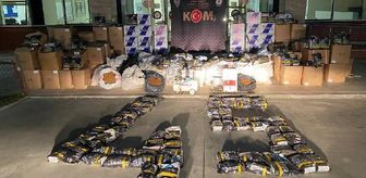 Manisa'da kaçak 180 bin makaron ve 1 ton 315 kilogram kıyılmış tütün ele geçirildi