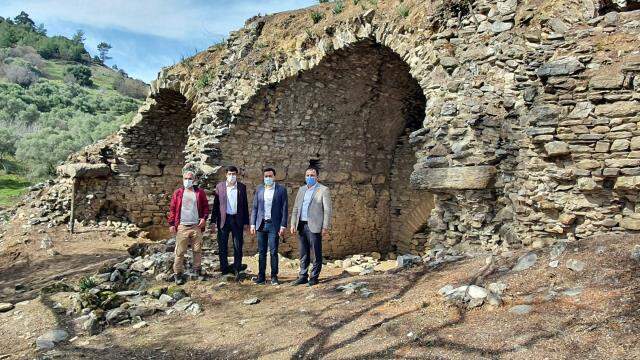 Roma'nın Kolezyum'una benzeyen 1800 yıllık gladyatör alanı arkeoloji dünyasına bomba gibi düştü