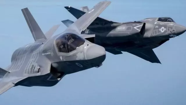 ABD, motor sıkıntısı yüzünden F-35'lerin hava gösterilerini kısıtlamaya gidiyor ABD, motor sıkıntısı yüzünden F-35'lerin hava gösterilerini kısıtlamaya gidiyor