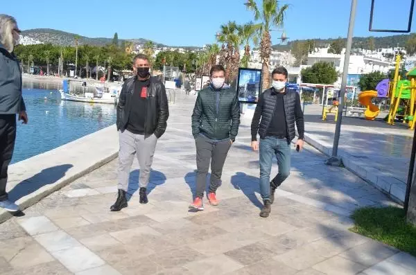Bodrum'da güneşli havanın keyfini turistler çıkardı Bodrum'da güneşli havanın keyfini turistler çıkardı