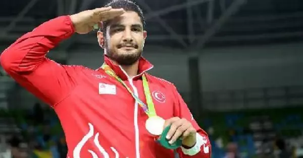 Milli güreşçi Taha Akgül, spor müşavirliğine atandı Milli güreşçi Taha Akgül, spor müşavirliğine atandı