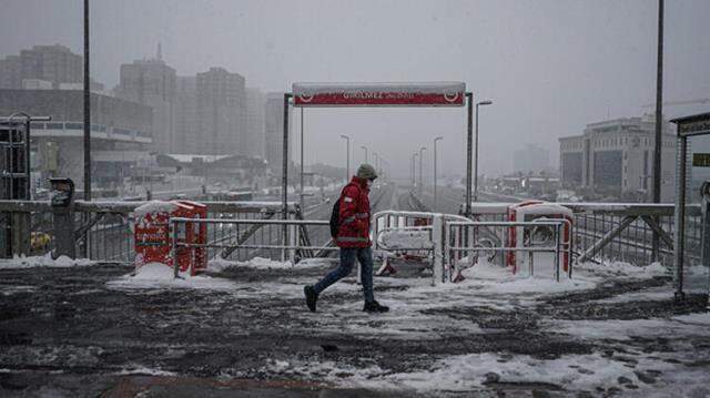 Kar yağışı kaç gün sürecek? 2021 Şubat kar yağışı ne zamana kadar devam edecek? Hangi illerde kar yağıyor?