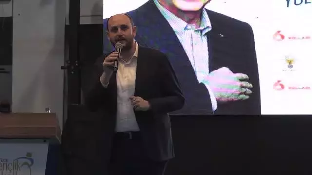 AK Parti Gençlik Kolları Genel Başkanı Büyükgümüş: 'Şehitlerimizin gösterdiği istikametten ayrılmayacağız' AK Parti Gençlik Kolları Genel Başkanı Büyükgümüş: 'Şehitlerimizin gösterdiği istikametten ayrılmayacağız'