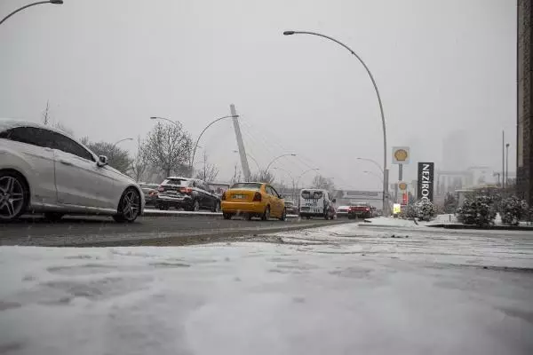Ankara'da kar yağışı etkili oldu (2) Ankara'da kar yağışı etkili oldu (2)