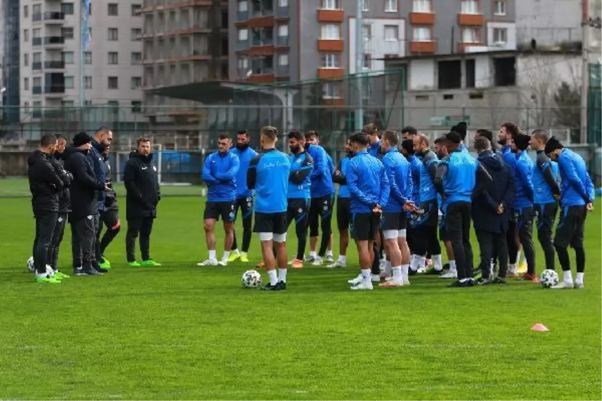 Caykur Rizespor Da Sumudica Dan Oyunculara Uyari Spor Haberleri