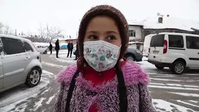 Çubuk'ta kırsal mahallerde yüz yüze eğitim başladı Çubuk'ta kırsal mahallerde yüz yüze eğitim başladı