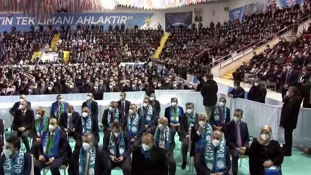 Cumhurbaşkanı Erdoğan: 'Kardeşlerimiz teröristlerin elinde esirdi; Hep bu kardeşlerimizi kurtarmanın hesabını yaptık, çok uğraştık' Cumhurbaşkanı Erdoğan: 'Kardeşlerimiz teröristlerin elinde esirdi; Hep bu kardeşlerimizi kurtarmanın hesabını yaptık, çok uğraştık'