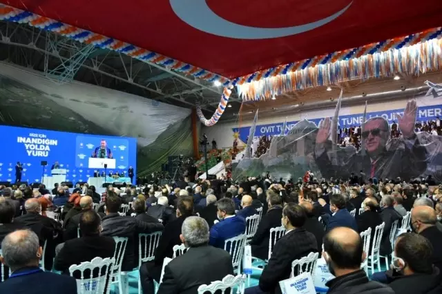 Cumhurbaşkanı Erdoğan: 'Kardeşlerimiz teröristlerin elinde esirdi; Hep bu kardeşlerimizi kurtarmanın hesabını yaptık, çok uğraştık' Cumhurbaşkanı Erdoğan: 'Kardeşlerimiz teröristlerin elinde esirdi; Hep bu kardeşlerimizi kurtarmanın hesabını yaptık, çok uğraştık'