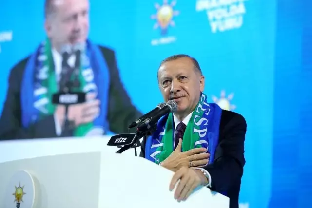 Cumhurbaşkanı Erdoğan: 'Kardeşlerimiz teröristlerin elinde esirdi; Hep bu kardeşlerimizi kurtarmanın hesabını yaptık, çok uğraştık' Cumhurbaşkanı Erdoğan: 'Kardeşlerimiz teröristlerin elinde esirdi; Hep bu kardeşlerimizi kurtarmanın hesabını yaptık, çok uğraştık'