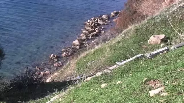 Deniz kenarında ceset bulundu Deniz kenarında ceset bulundu