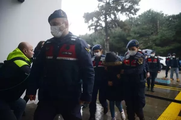 İkranur'un soruşturmasında amca ve hala adliyede (3) İkranur'un soruşturmasında amca ve hala adliyede (3)