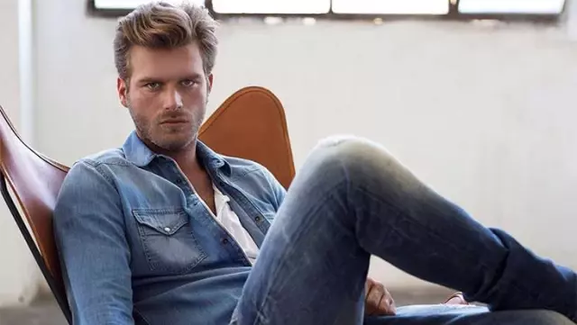 Kıvanç Tatlıtuğ'un başrolde olduğu Netflix imzalı dizinin ilk görselleri paylaşıldı Kıvanç Tatlıtuğ'un başrolde olduğu Netflix imzalı dizinin ilk görselleri paylaşıldı