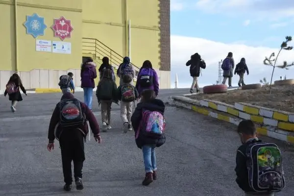 Konya'da köy okullarında yüz yüze eğitim başladı