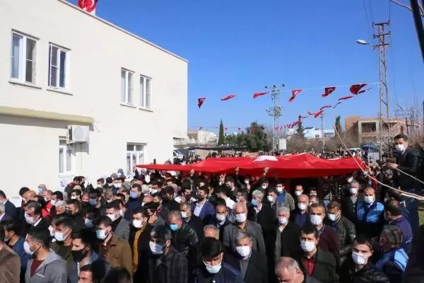 Son dakika haber! PKK'nın şehit ettiği Aydın Köse, son yolculuğuna uğurlandı Son dakika haber! PKK'nın şehit ettiği Aydın Köse, son yolculuğuna uğurlandı