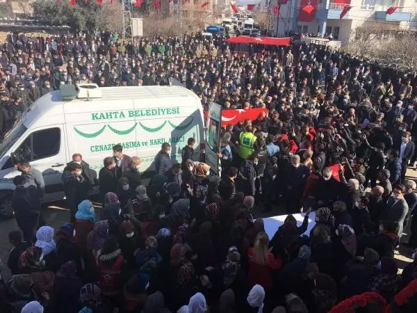 Son dakika haber! PKK'nın şehit ettiği Aydın Köse, son yolculuğuna uğurlandı Son dakika haber! PKK'nın şehit ettiği Aydın Köse, son yolculuğuna uğurlandı