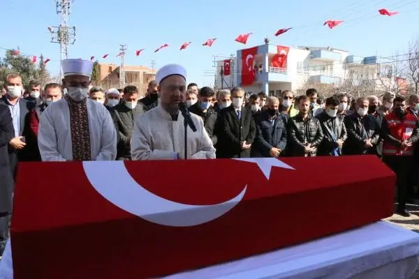 Son dakika haber! PKK'nın şehit ettiği Aydın Köse, son yolculuğuna uğurlandı Son dakika haber! PKK'nın şehit ettiği Aydın Köse, son yolculuğuna uğurlandı