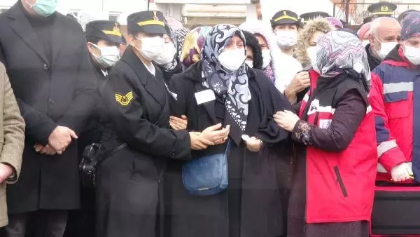Şehit Uzman Çavuş Ümit Gıcır son yolculuğuna uğurlandı