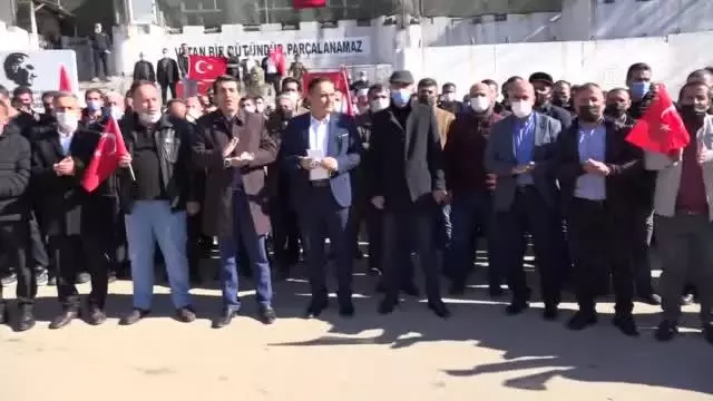 Son dakika haber... Terör örgütü PKK tarafından 13 Türk vatandaşının şehit edilmesine tepki Son dakika haber... Terör örgütü PKK tarafından 13 Türk vatandaşının şehit edilmesine tepki