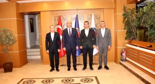 Türkiye Çimse-İş Sendikası üyelerinin yüzü gülüyor Türkiye Çimse-İş Sendikası üyelerinin yüzü gülüyor