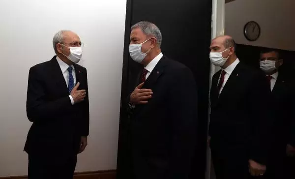 Bakanlar Akar ve Soylu'dan, Kılıçdaroğlu'na ziyaret (2) Bakanlar Akar ve Soylu'dan, Kılıçdaroğlu'na ziyaret (2)