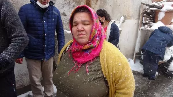 Evde çıkan yangında kalp hastası adamın yapay kalp destek cihazı yandı Evde çıkan yangında kalp hastası adamın yapay kalp destek cihazı yandı