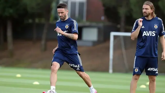 It is claimed that Gökhan Gönül will quit football at the end of the season It is claimed that Gökhan Gönül will quit football at the end of the season